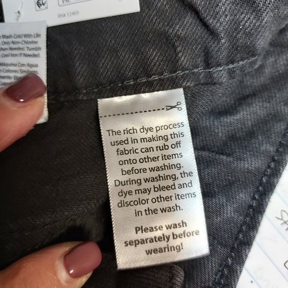 Time and Tru NWT BLACK JEANS SIZE 10 and Swim & Sand hat - Picture 13 of 15